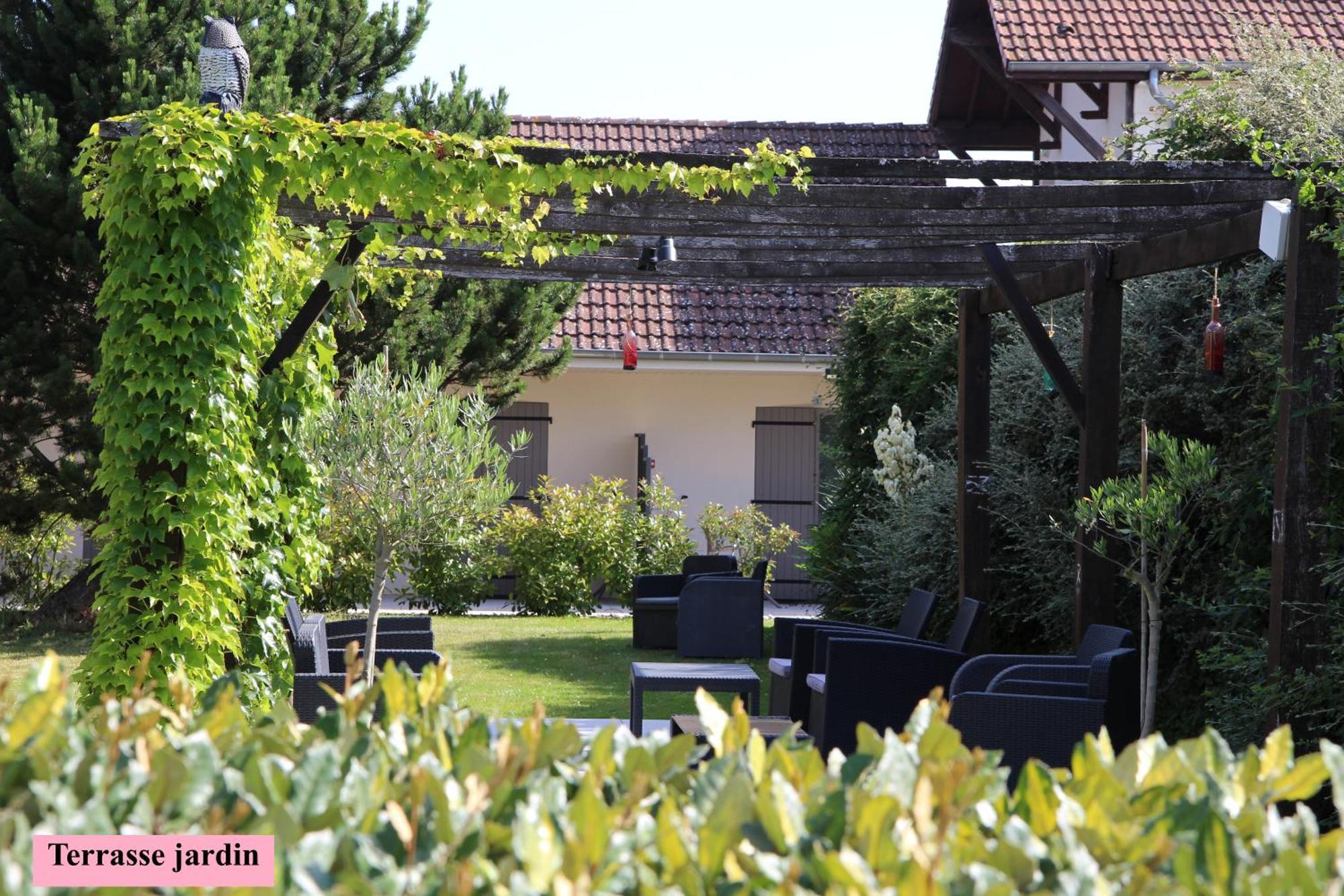 Hotel Le Clos Badan Nuits-Saint-Georges Kültér fotó